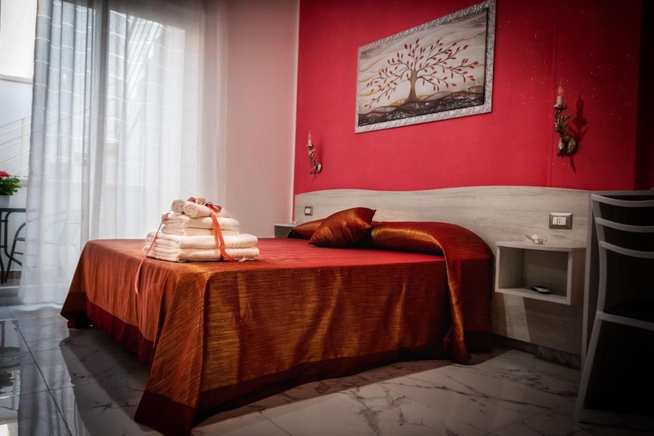 Le Colonne Panzió Racale Kültér fotó